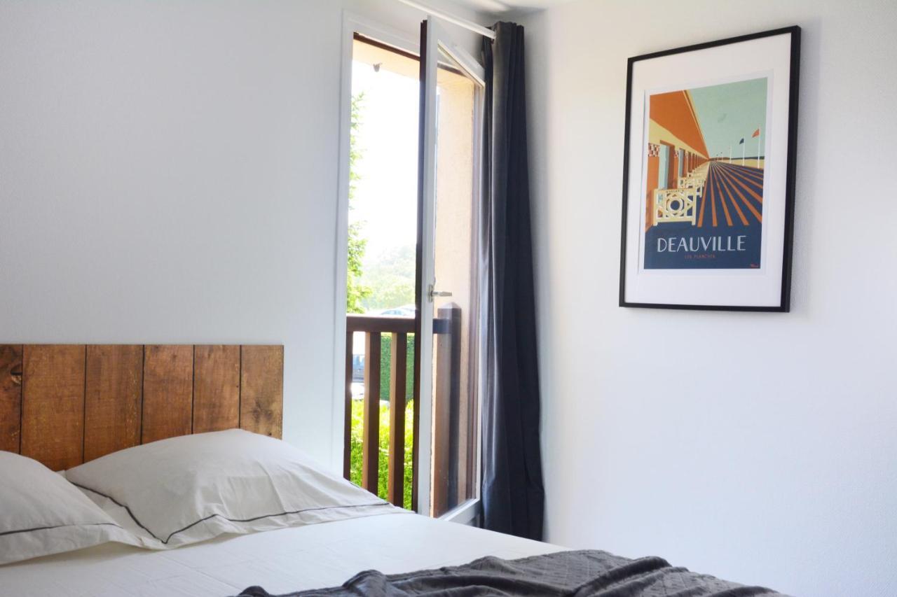 Cottage With Large Garden 15 Minutes Walk From The Beach Villers-sur-Mer Eksteriør billede